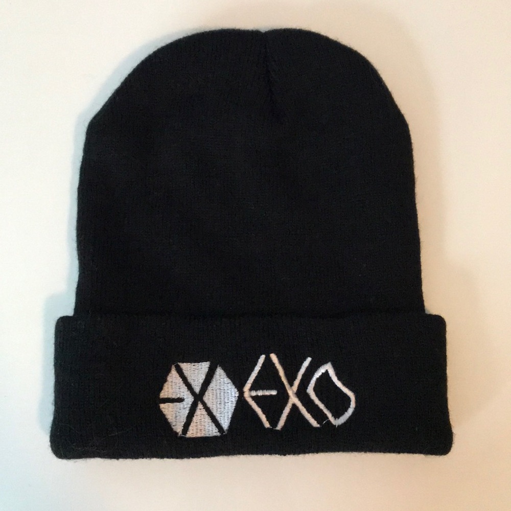 EXO beanie